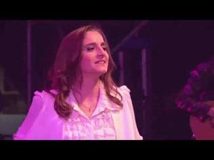 Nati Pastorutti en vivo Caleta Olivia