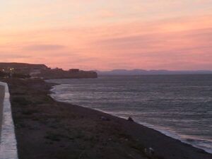Imágenes y videos de la costa en Caleta Olivia
